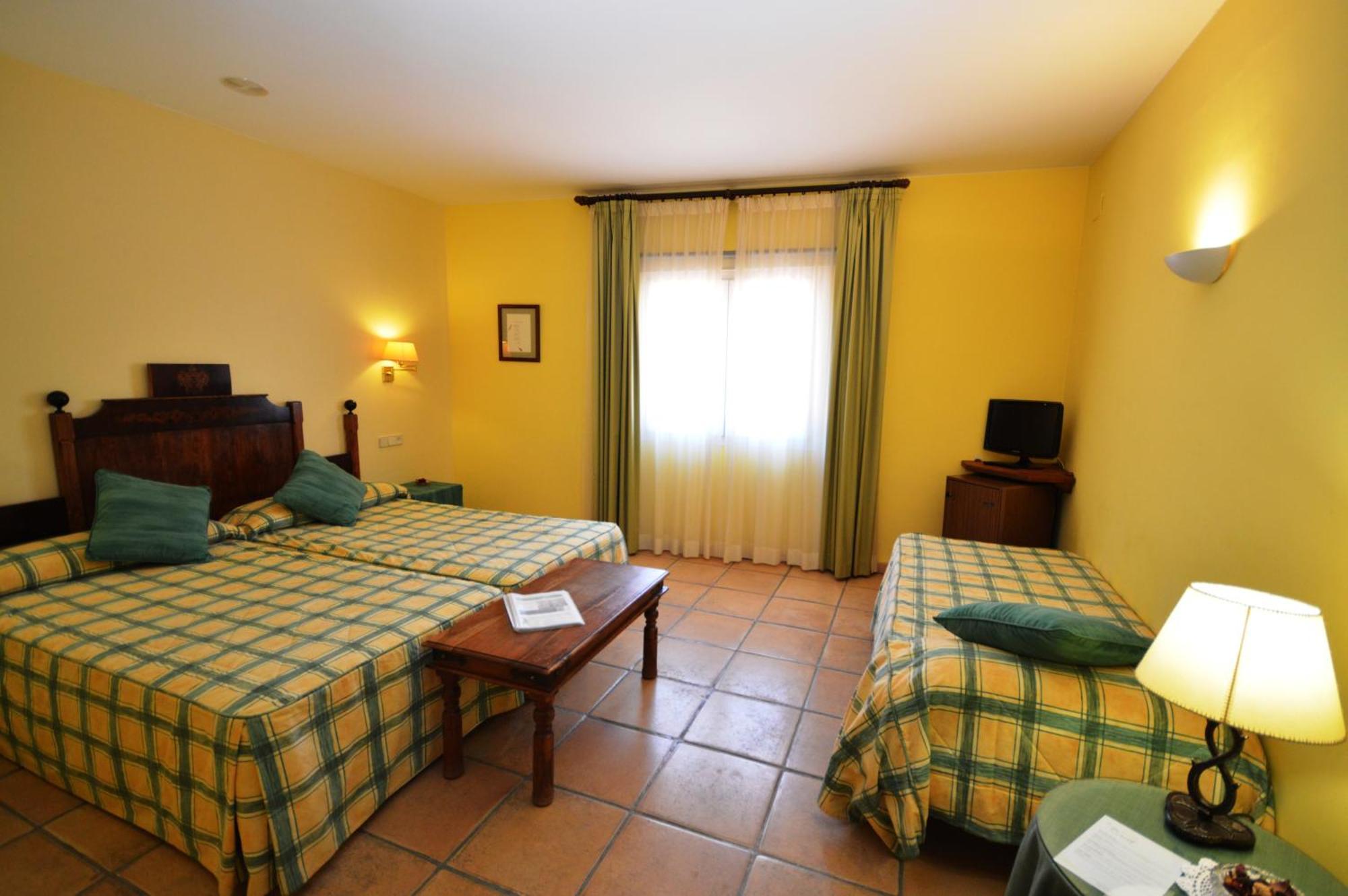 Hotel Can Ceret Sant Pere Pescador Quarto foto