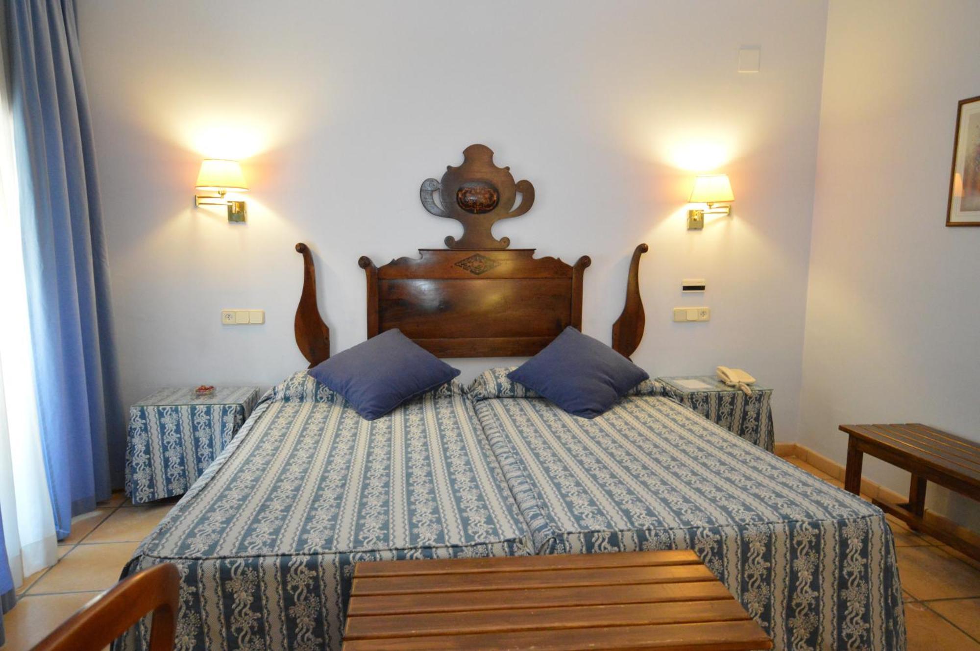 Hotel Can Ceret Sant Pere Pescador Quarto foto